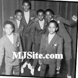 j5 in culise la apollo theater , unde au atins copacul biografie magie si nebunie part 1) poze cu j5
