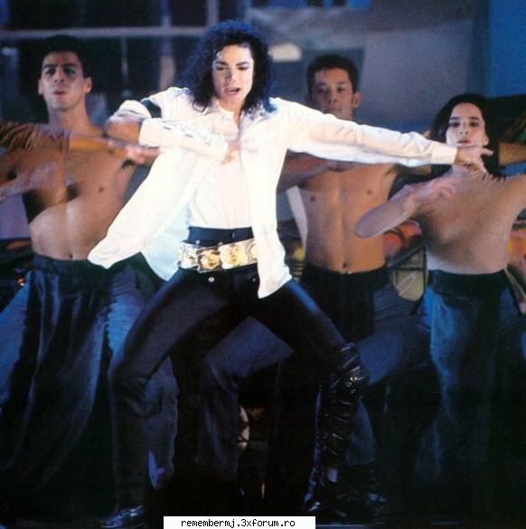 uite am si eu ^^

will you be there  ;x poze din