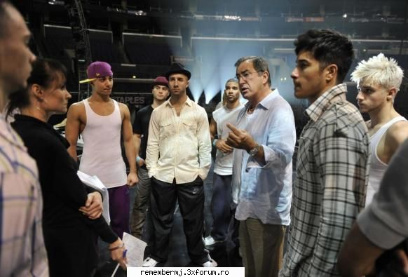 This is it - kenny ortega si dansatorii presupun - ♪Photos♪