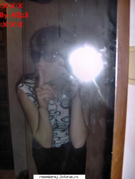just me �ღ�☆� Alice �ღ�☆� - deci dak toata lumea are - ♪Picz with us♪